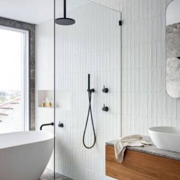 Small Bathroom Renovation in Dubai: Smart Designs That Maximize Space and Budget