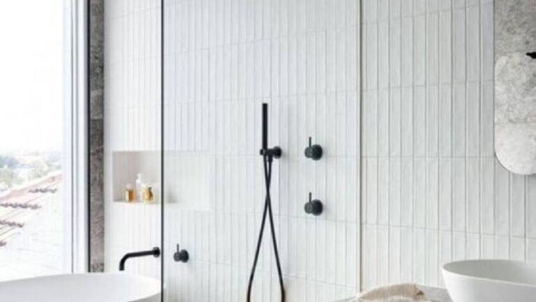 Small Bathroom Renovation in Dubai: Smart Designs That Maximize Space and Budget